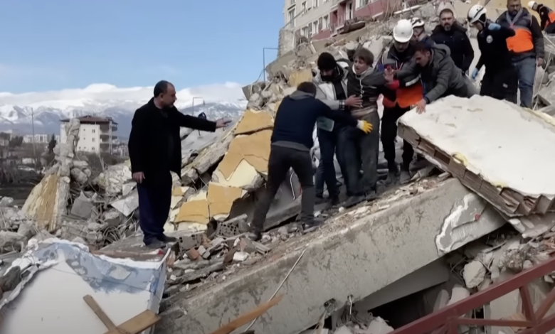 The rescue of people from rubble is a difficult task